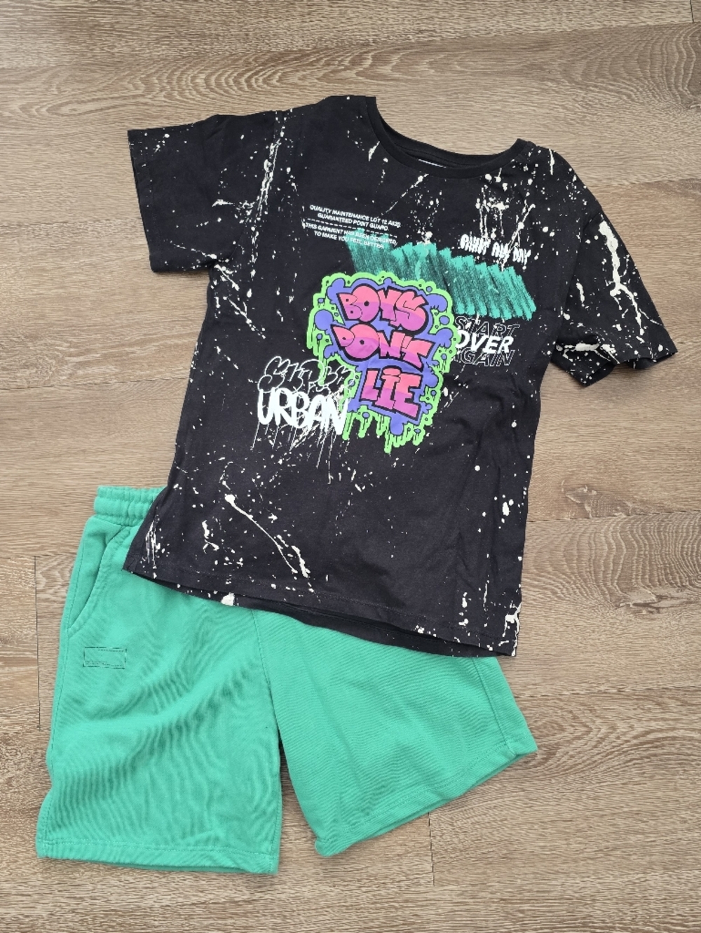 Zara Teal Green Pull-On Shorts And Black Graphic Tee for Kids